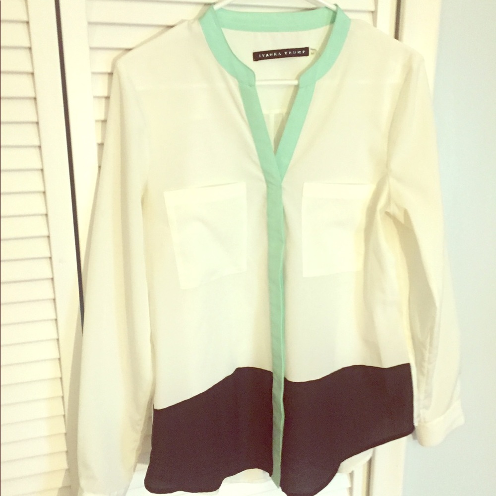 Ivanka Trump Ivory Colorblock V-Neck Button Shirt